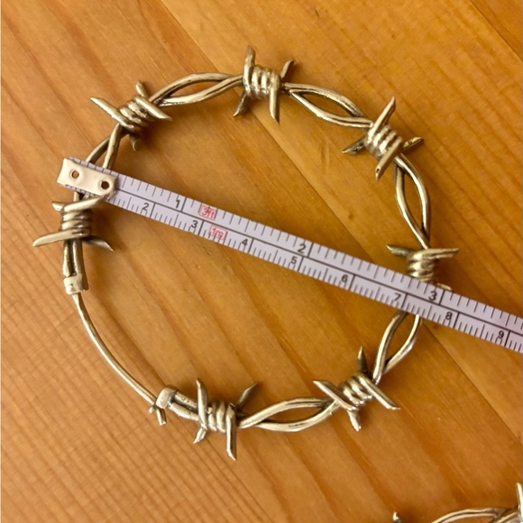 Pamela maya jewelry organics Barbed Wire Hoop Earrings earweights - Picture 5 of 5